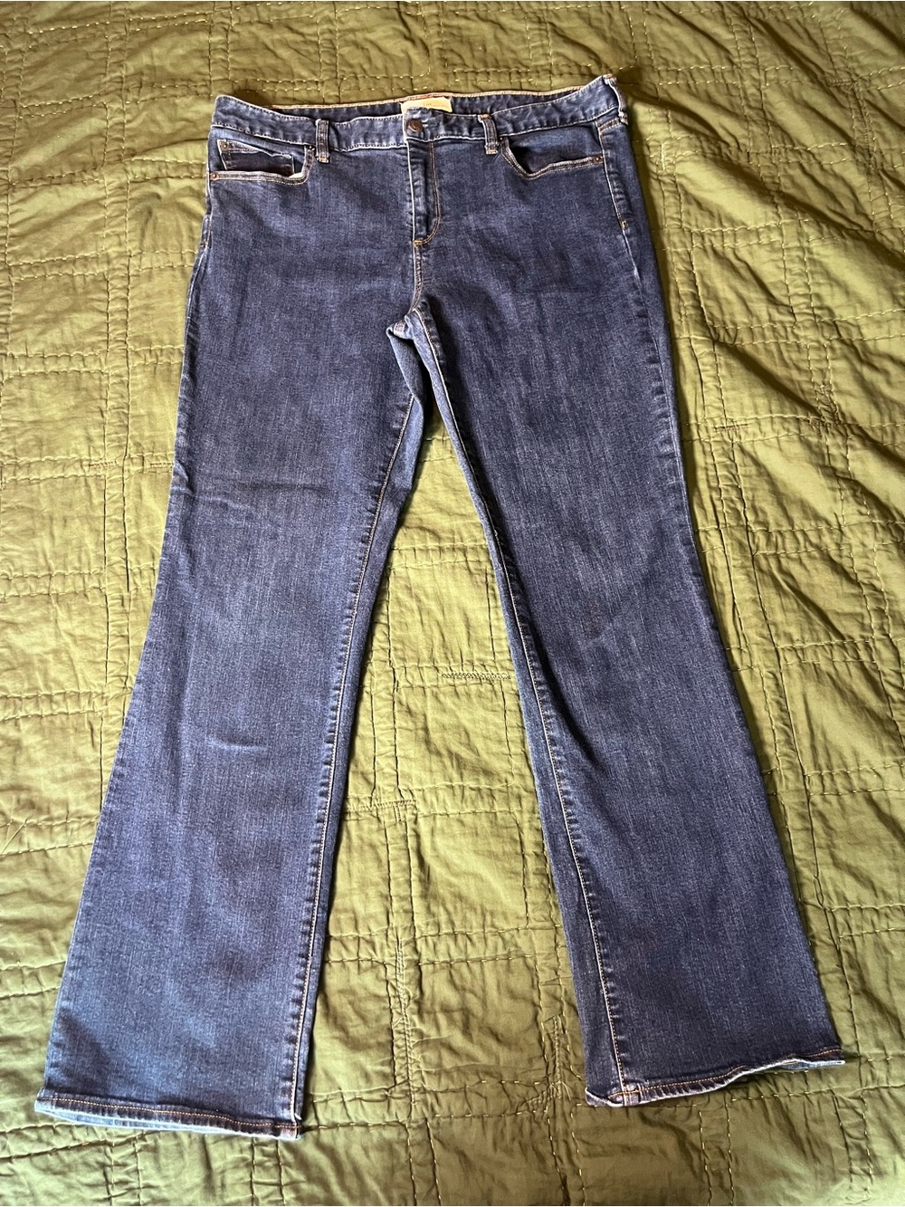 Gap Women’s Perfect Boot Cut Jeans-Size 33R